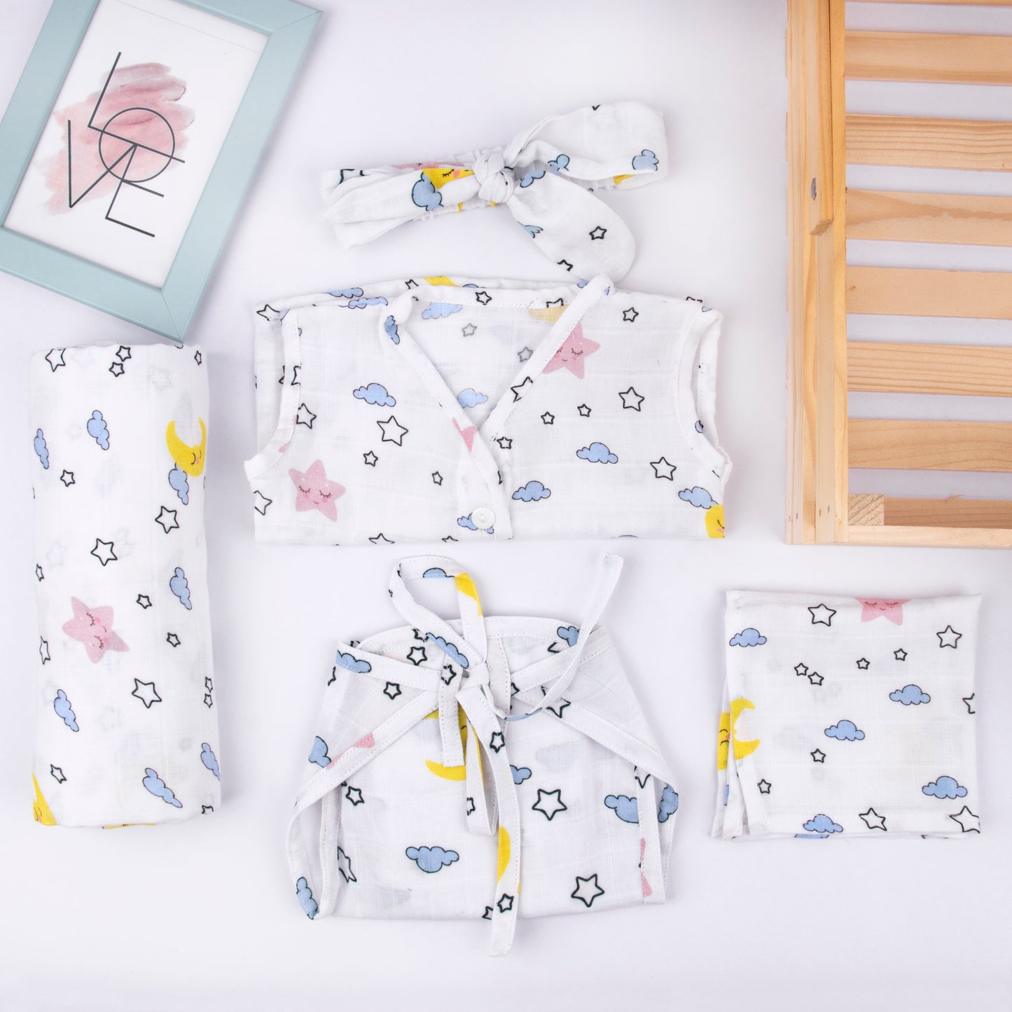 Night Sky Bamboo Muslin Baby Girl/Boy Gift Set